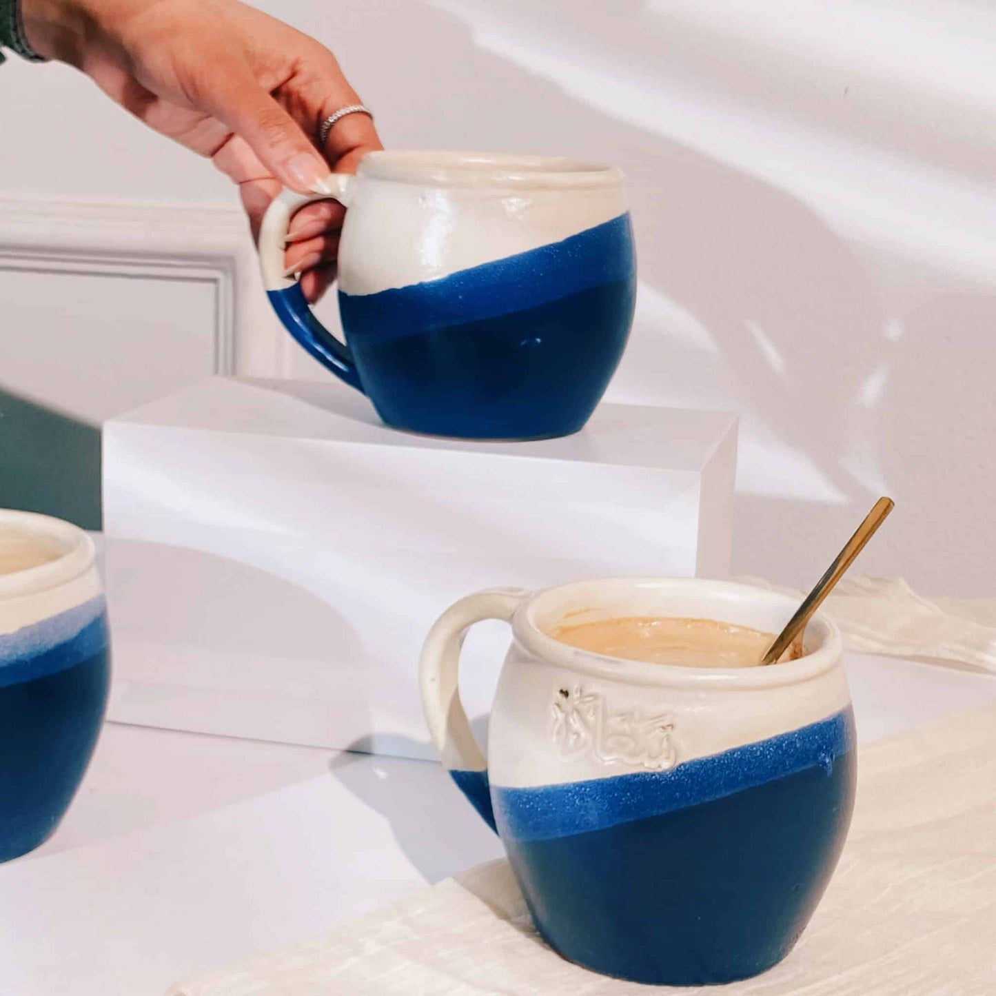 saada wavy mug