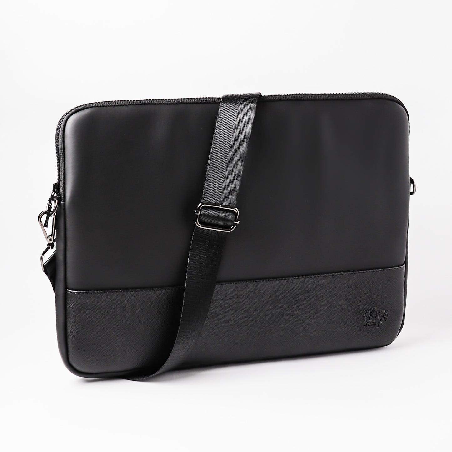 Matte laptop sleeve