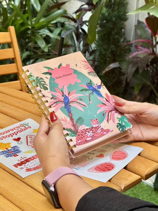 Daily Planner Tiger - English