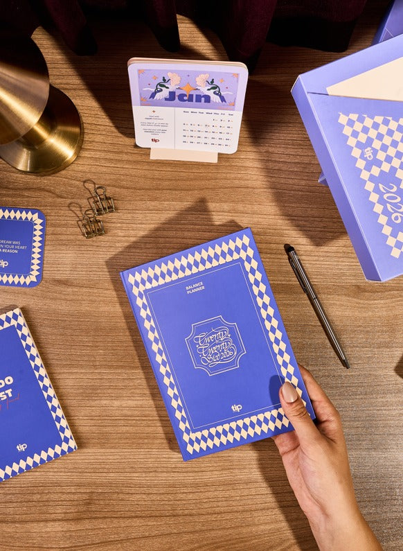 ريتش بلو – صندوق هدية 2026 (نسخة إنجليزية)